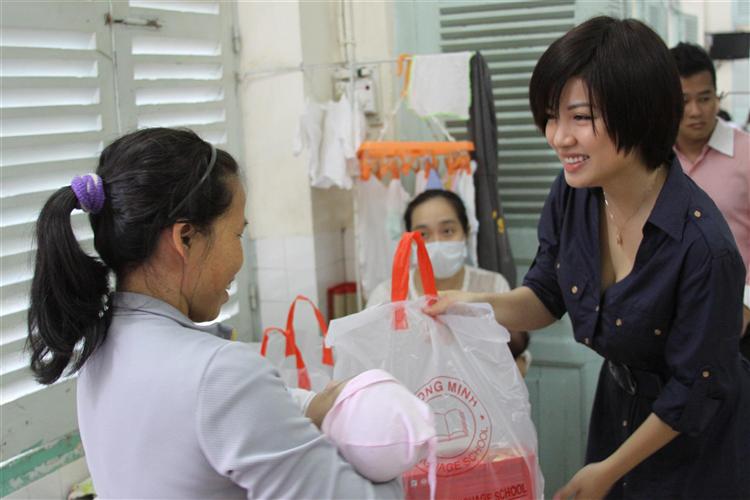 Cơn Gió Lạ